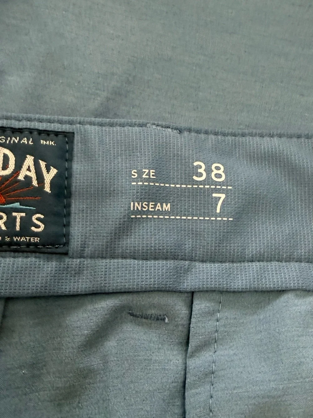 Faherty | All Day Belted Shorts | Deep Marine | Waist 38” Inseam 7”